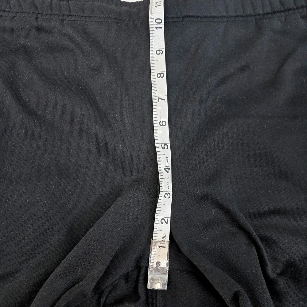 Nike Therma-FIT Mens M Black Gray Stripe Athletic Training Pants Joggers Track‎